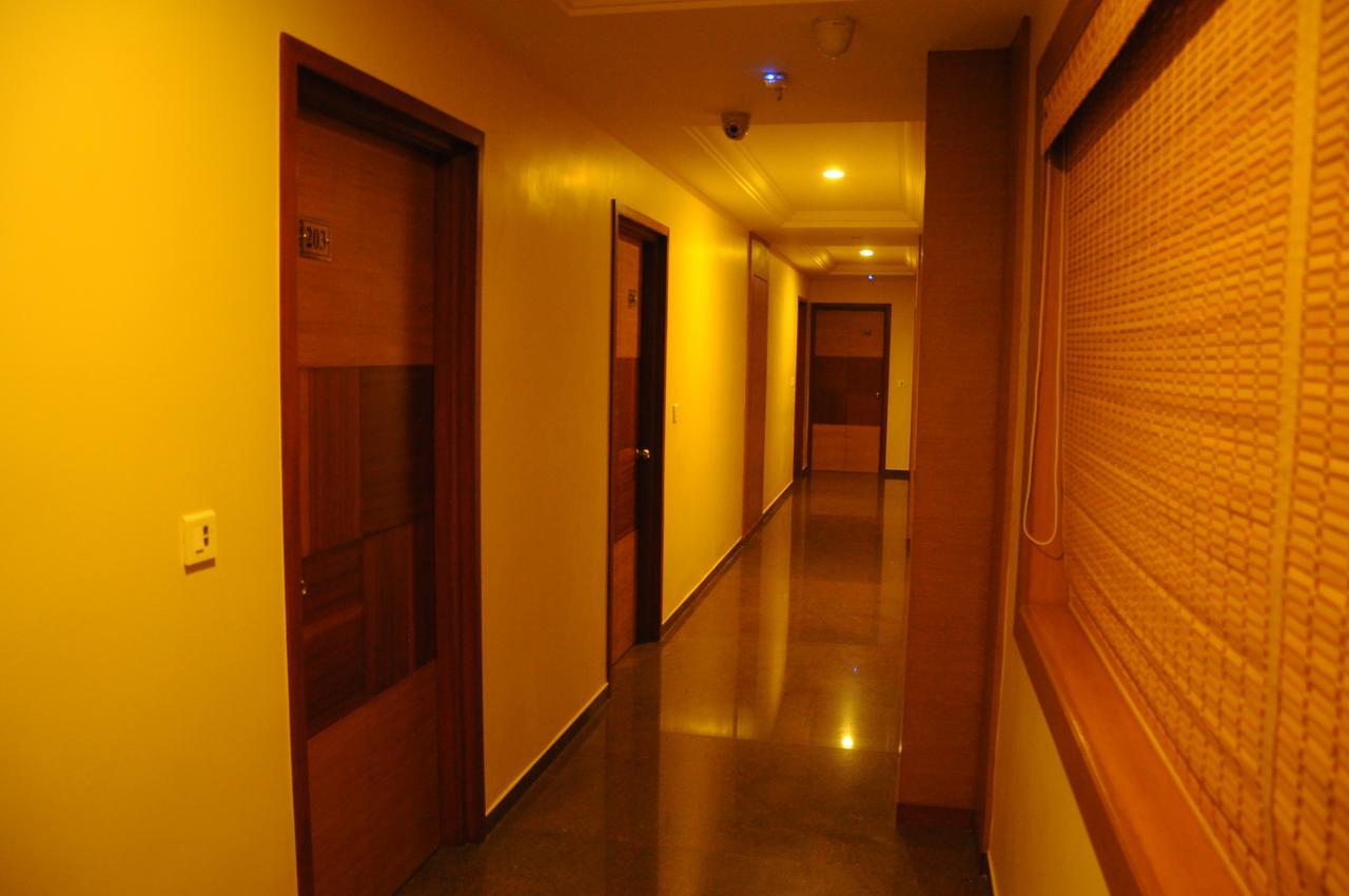 Hotel Sri Sakthi Tiruppur Exterior photo